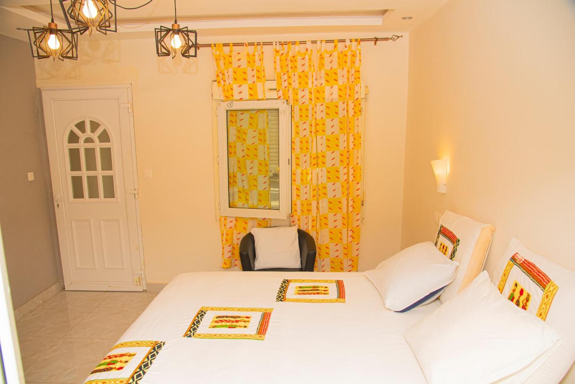 Chambres D'Hotes Villa Luciana Saly Extérieur photo