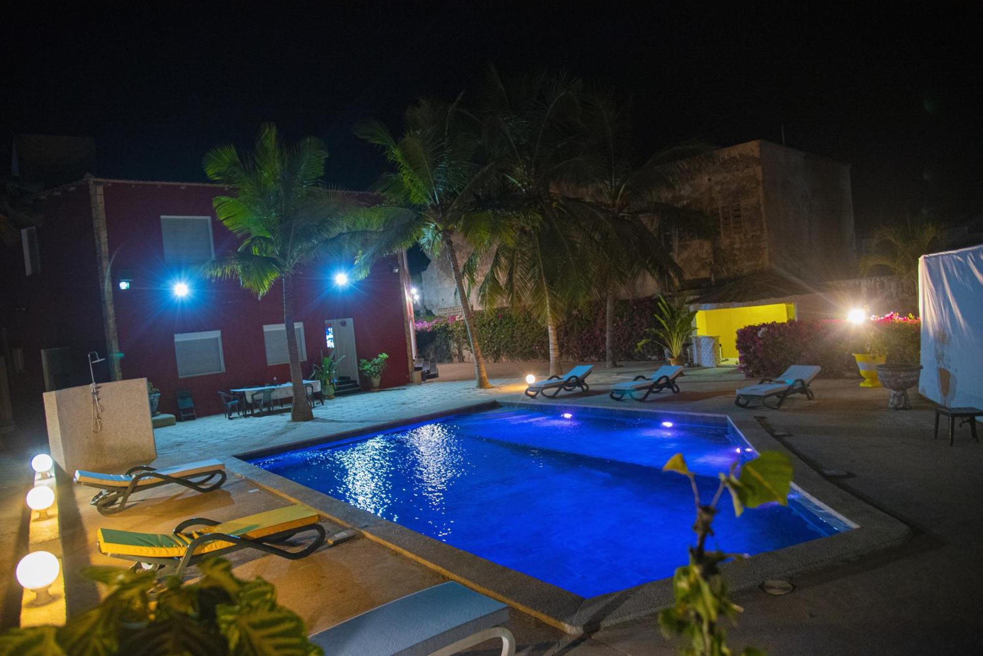 Chambres D'Hotes Villa Luciana Saly Extérieur photo